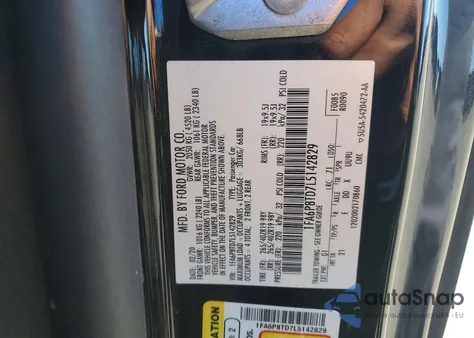 2020 Ford Mustang z USA, uszkodzony, nr VIN 1FA6P8TD7L5142829